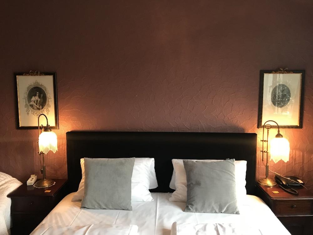 فالدهوتل بيتر أوفم بيرجه غرفة