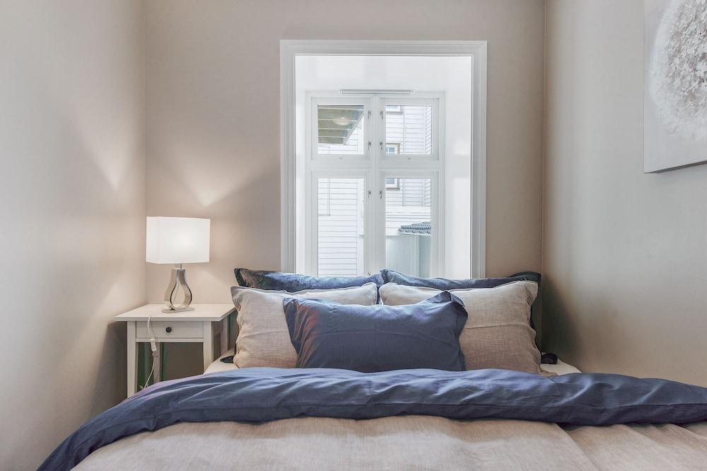 Fosswinckel Apartments Room
