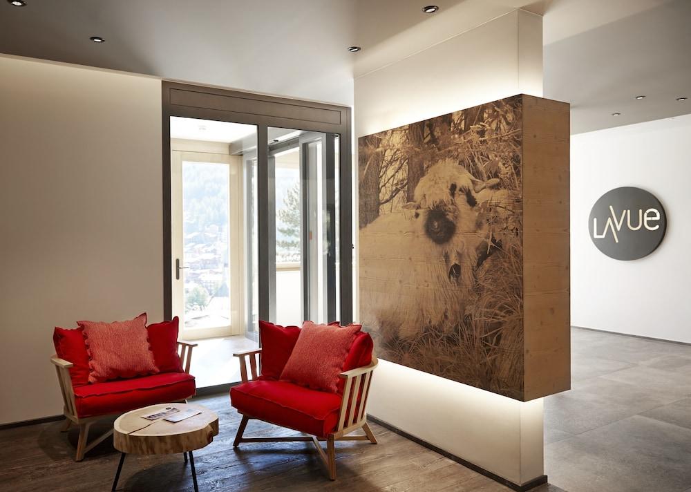 لا فيو - زيرمات لوكشري ليفنج آبارتمنتس الردهة