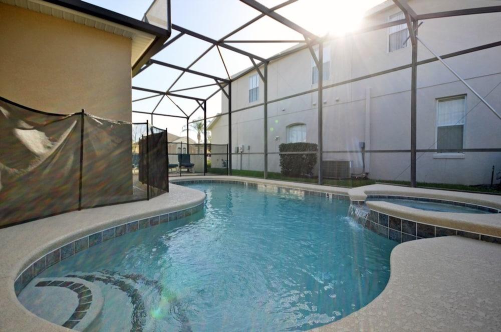 Calabay Parc at Tower Lake 221292 Waterslide