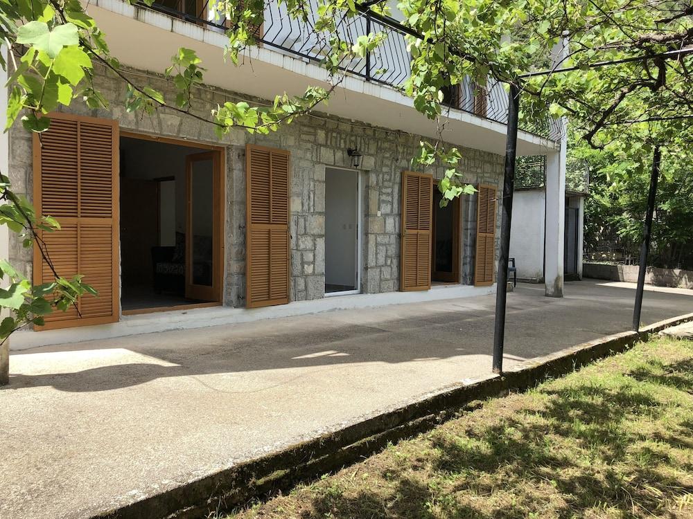 1 بد روم أبارتمنت ويذ ستانينج فيوز المنطقة الخارجية