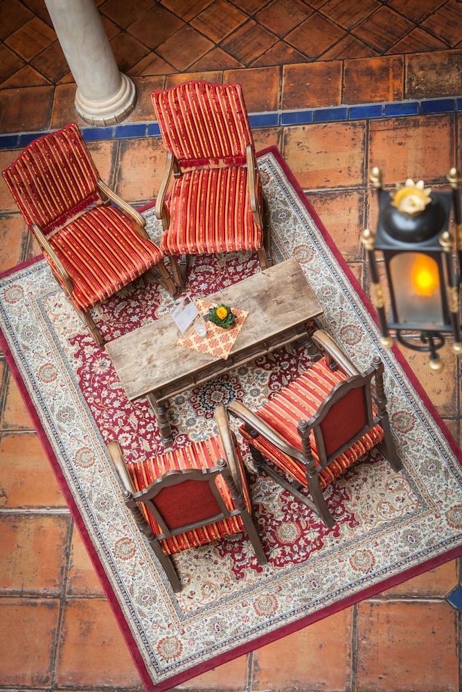 ايوروبا بارك إرليبنيس ريزورت، هوتل إل أندالوث الردهة