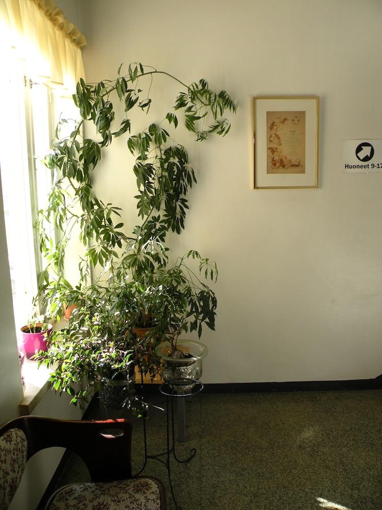 بي آند برترو - جيست هاوس كوبيتاا تفاصيل الفندق من الداخل