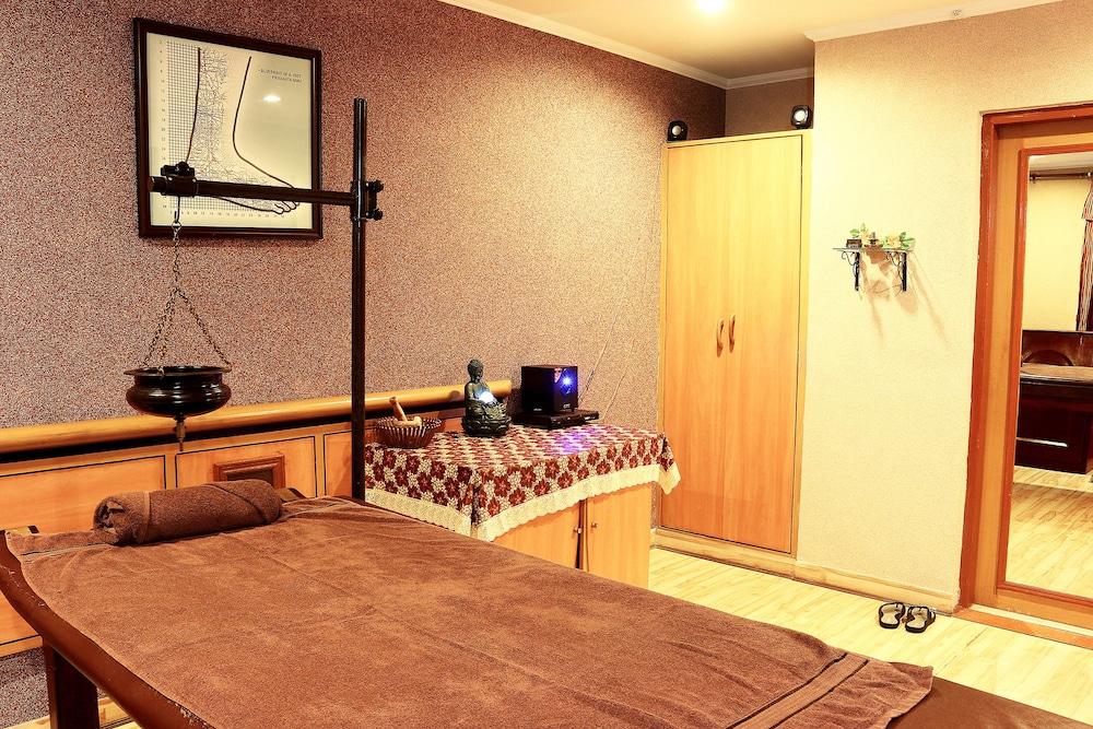 إندسيمارت هوتل نادي صحي