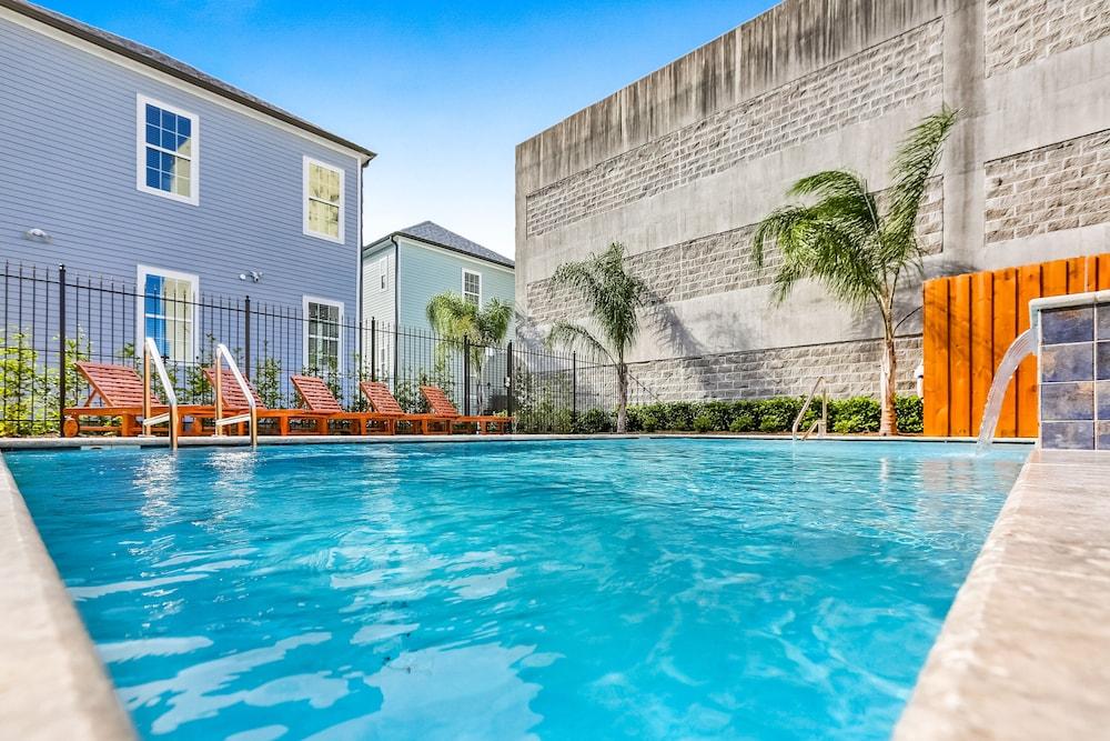 Modern 3BR Condo With Pool Featured Image
