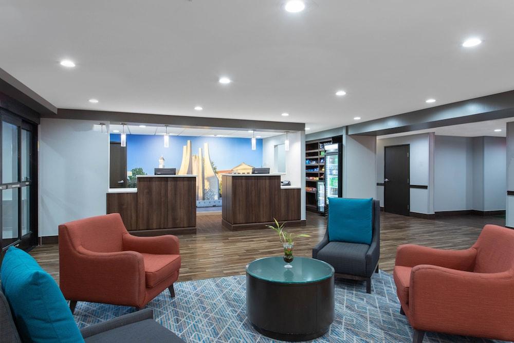 بست ويسترن بلس لافاييت هوتل يونيفيرسيتي أريا الردهة