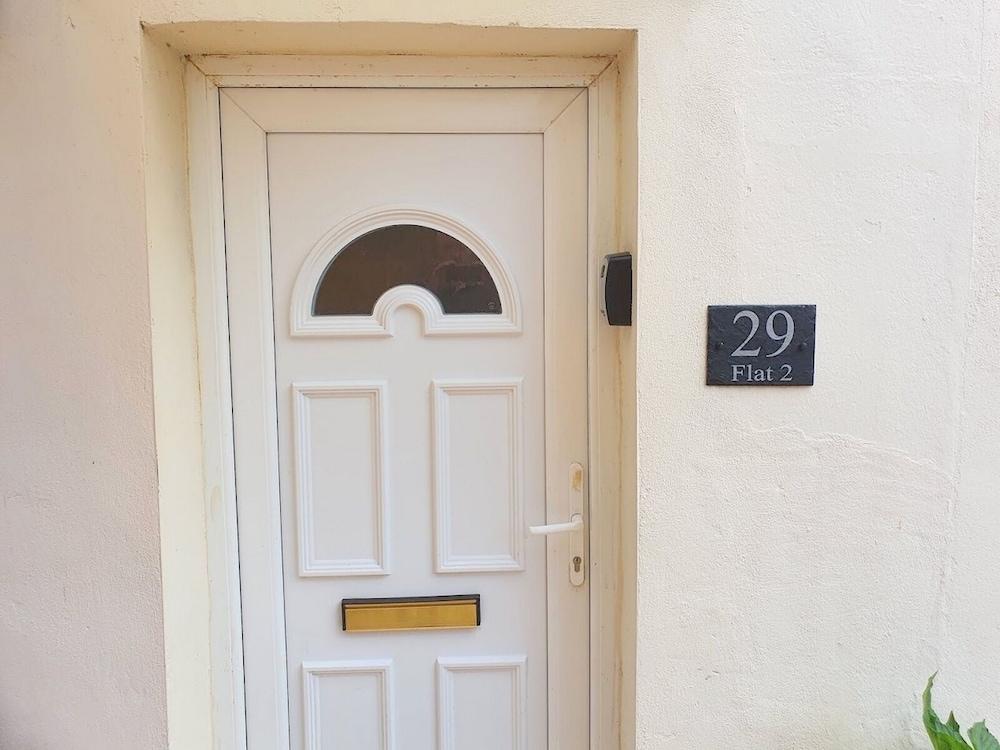 2-bed Flat With Superfast Wi-fi DW Lettings 29br Exterior