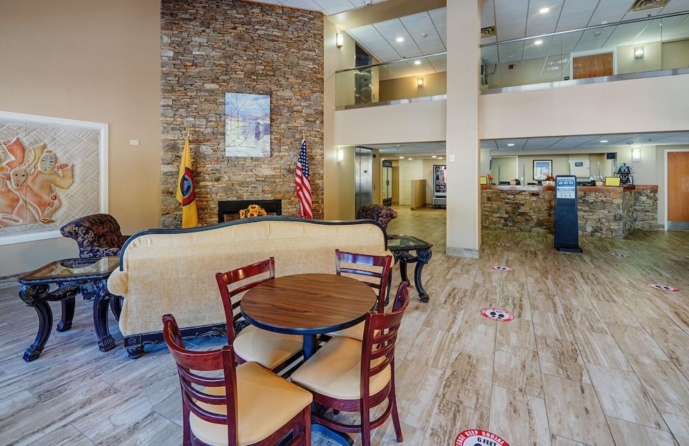 شيروكي جراند هوتل