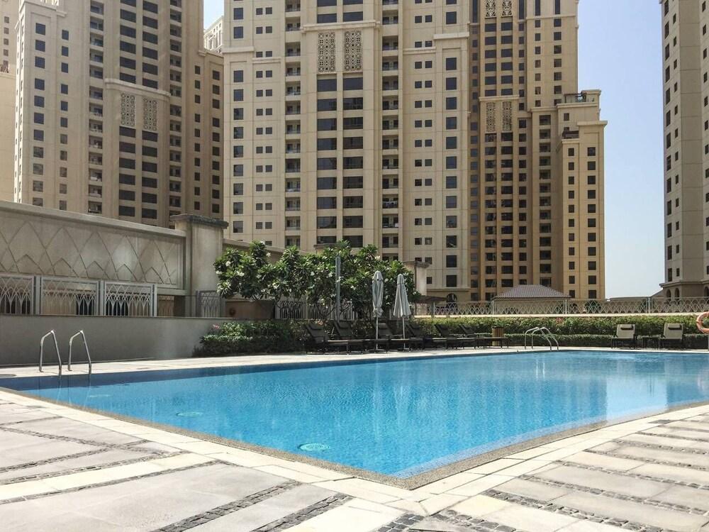 عليّة فريدة مكوّنة من غرفة نوم واحدة واحدة في دبي مارينا زحليقة مائية