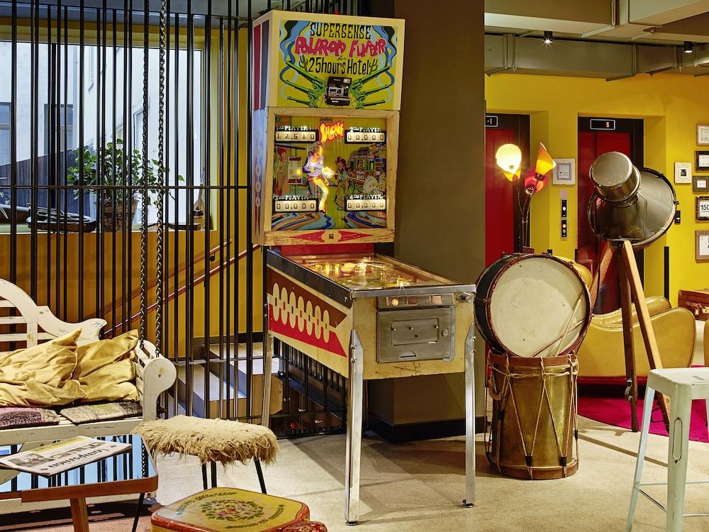 توينتي فايف أورز هوتل فيينا آت ميوزيامز كارتييه قاعة الاستقبال