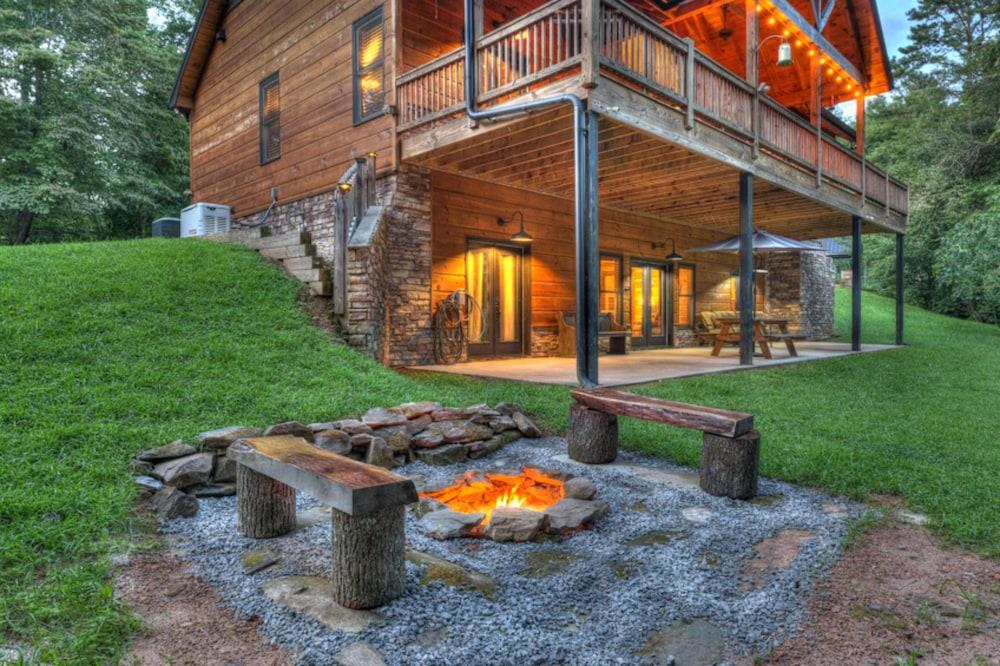 سميلينج جوت باي إسكايب تو بلو ريدج المنطقة الخارجية