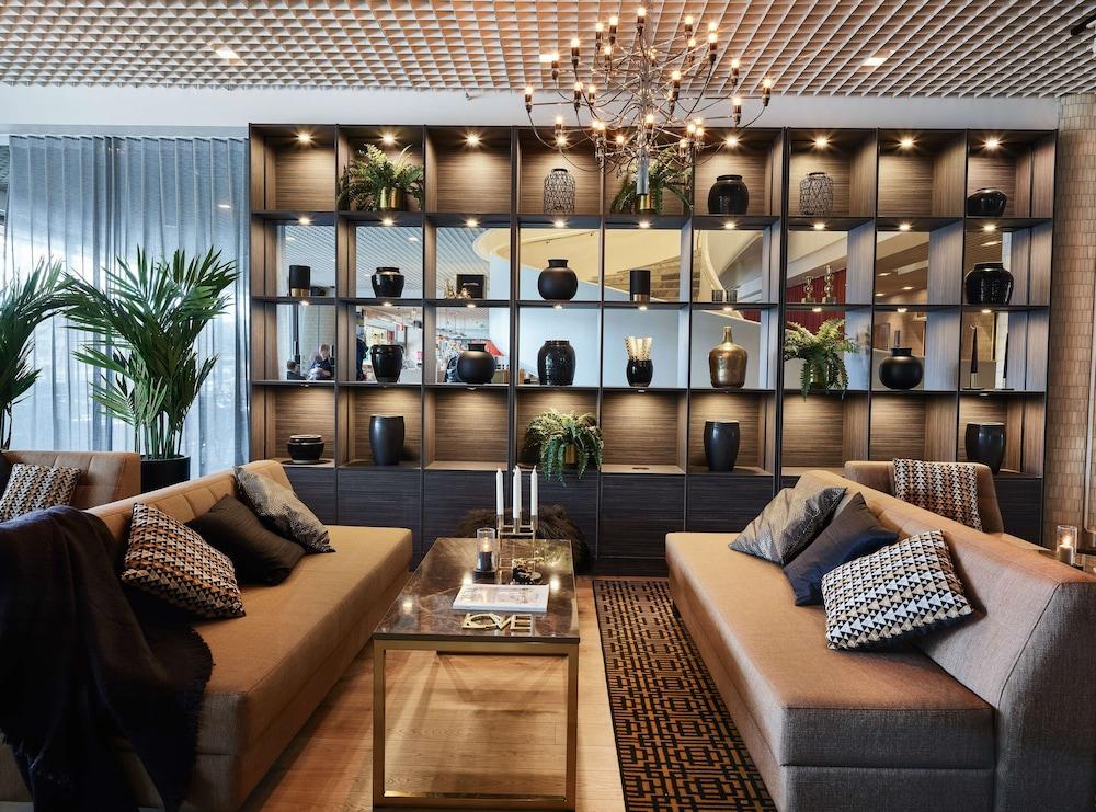 راديسون بلو مارينا بالاس هوتل، توركو الردهة