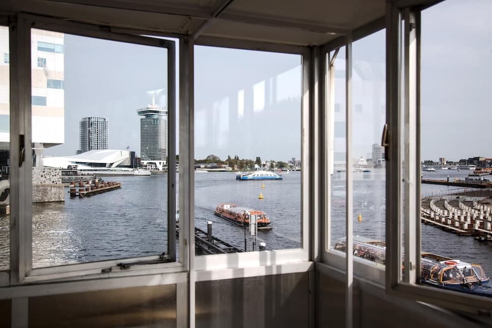 SWEETS - Westerdoksbrug Featured Image