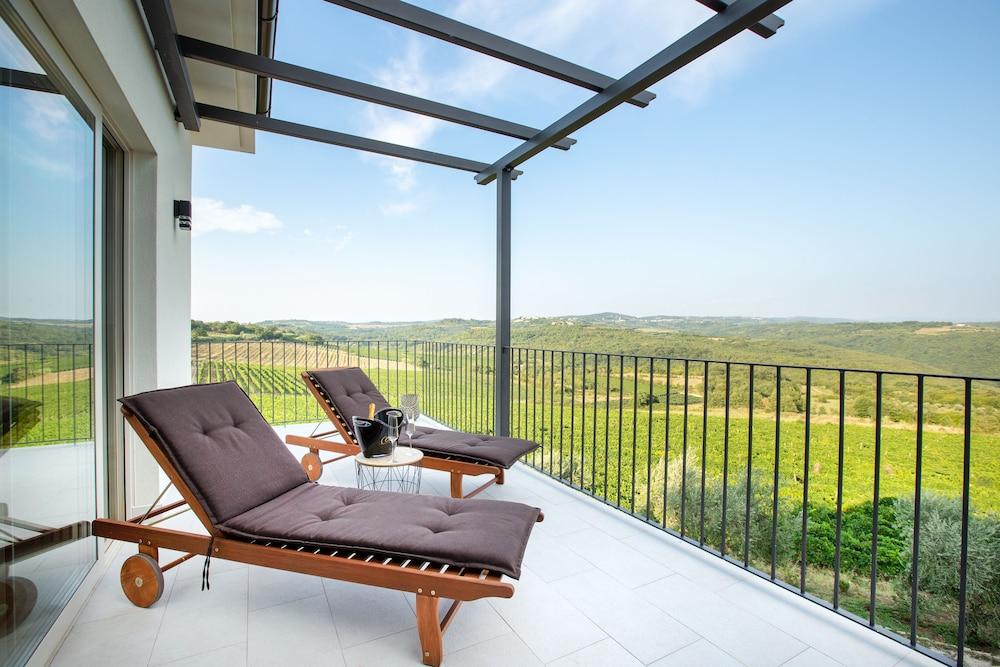 Wine Residence Cattunar Exterior detail