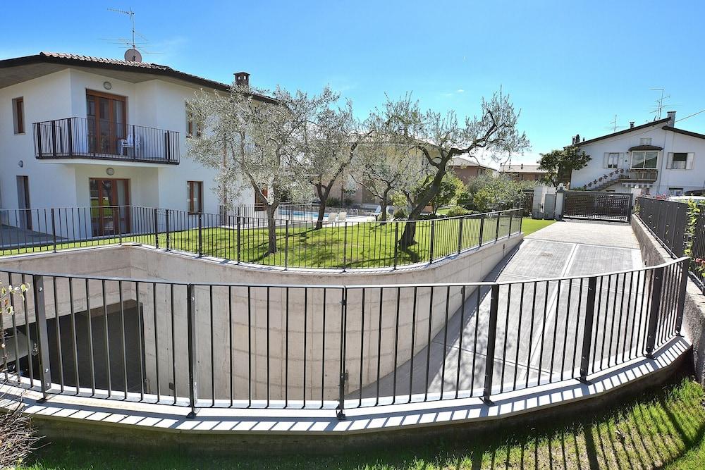 Cà Le Terrazze With Pool Exterior