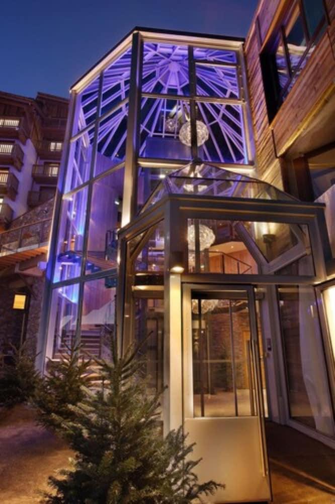 أوتل كوه آي نور باي ليس إتينسيلي المنطقة الخارجية