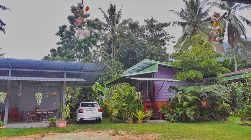 Pattama Resorts Khiri Wong Exterior detail