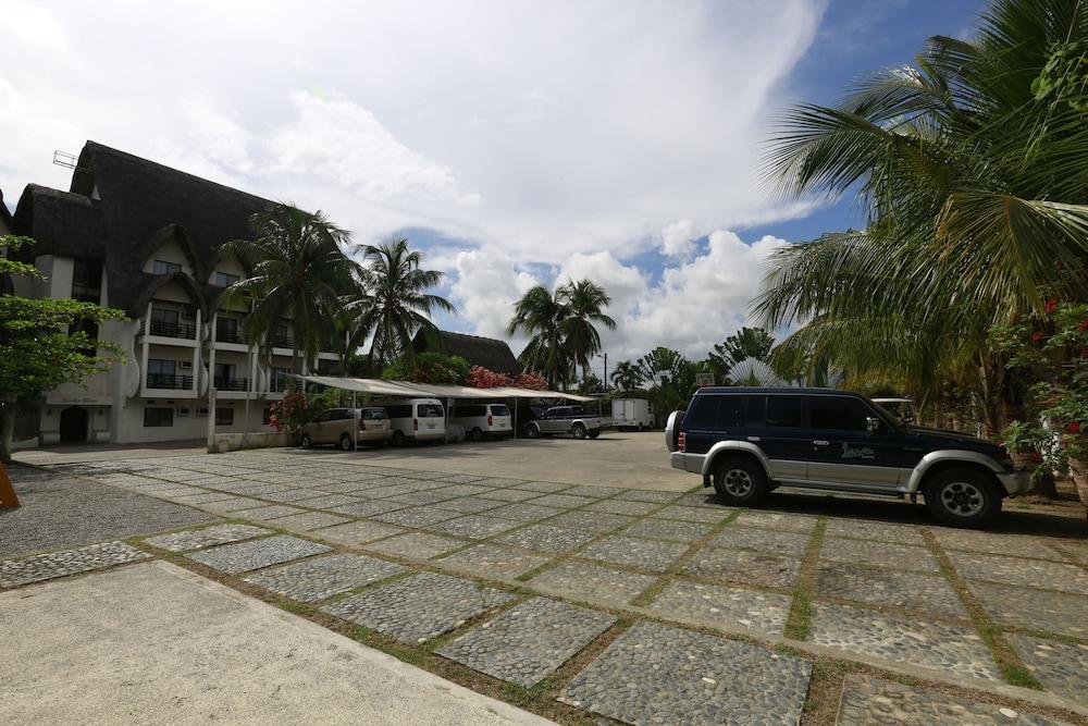Java Hotel Property Grounds