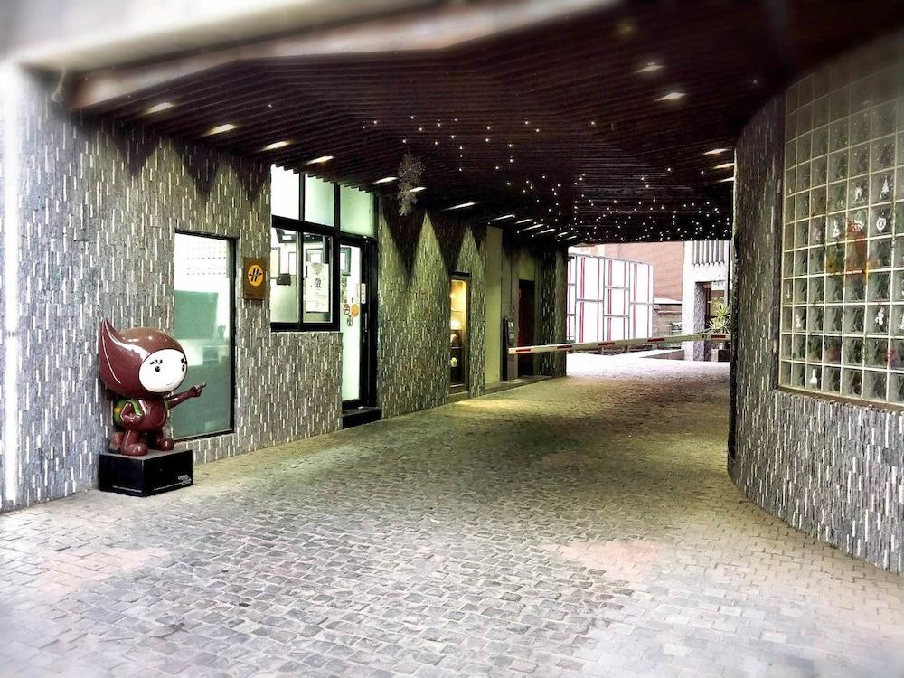 أو إتش واي إيه تشاين بوتيك موتل - لينكو الفندق من الداخل