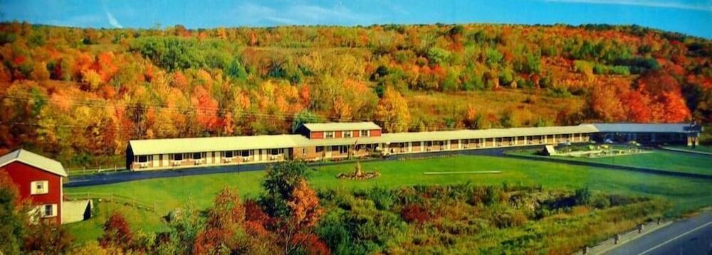 لاد بروك إن