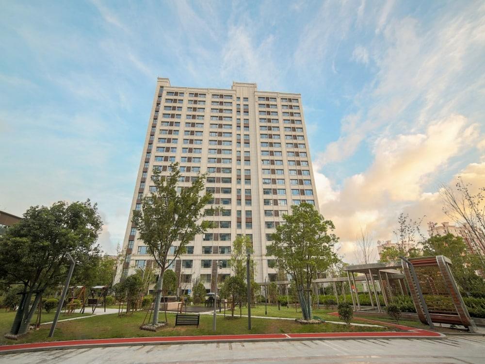 لاندسي أبارتمنتس شانجهاي إيليت سبيس الصورة الأساسية