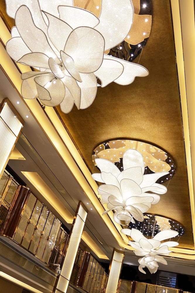 ويندهام جراند بلازا ريولا هيواي شونجكنج الردهة