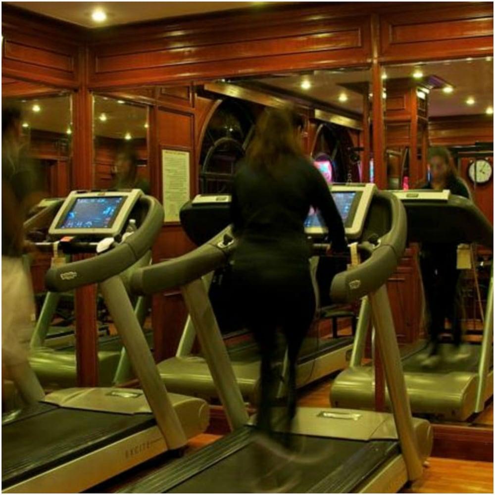 Vivanta Ernakulam, Marine Drive Fitness Facility