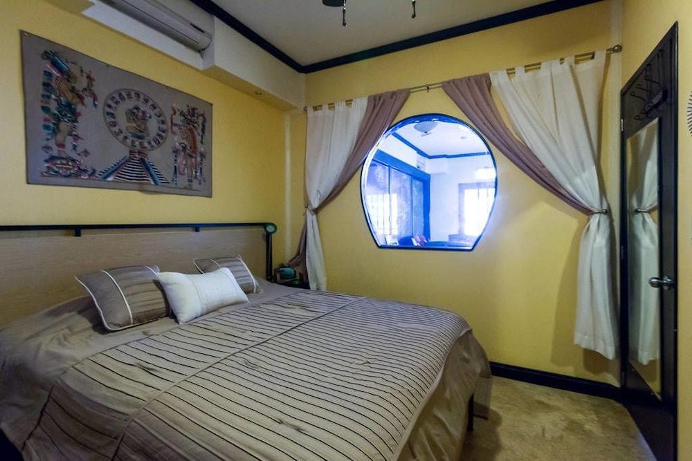 Hacienda San Jose by CocoBR Room