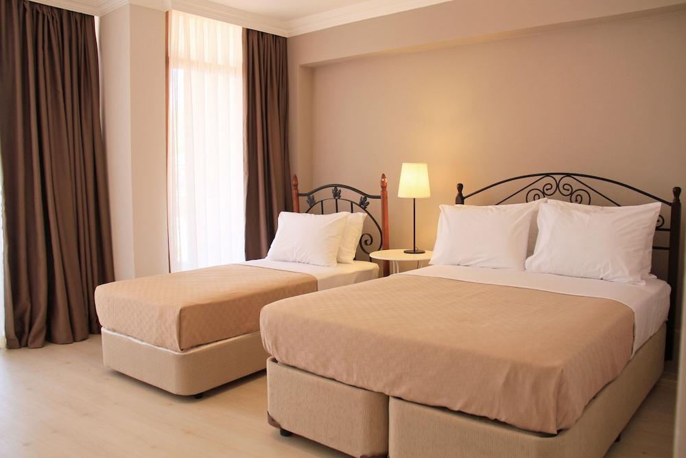 ليدي روز بوتيك بنسيون غرفة