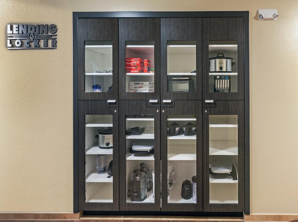 كاندلوود سويتس هيوستون - باسادينا باي آيتش جي داخلي