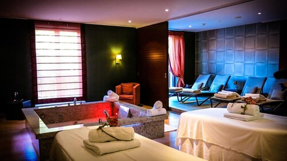 جريفليهر بارك هيلث آند بالانس ريزورت نادي صحي