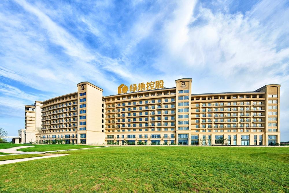 The QUBE Hotel Shanghai Sanjiagang Featured Image