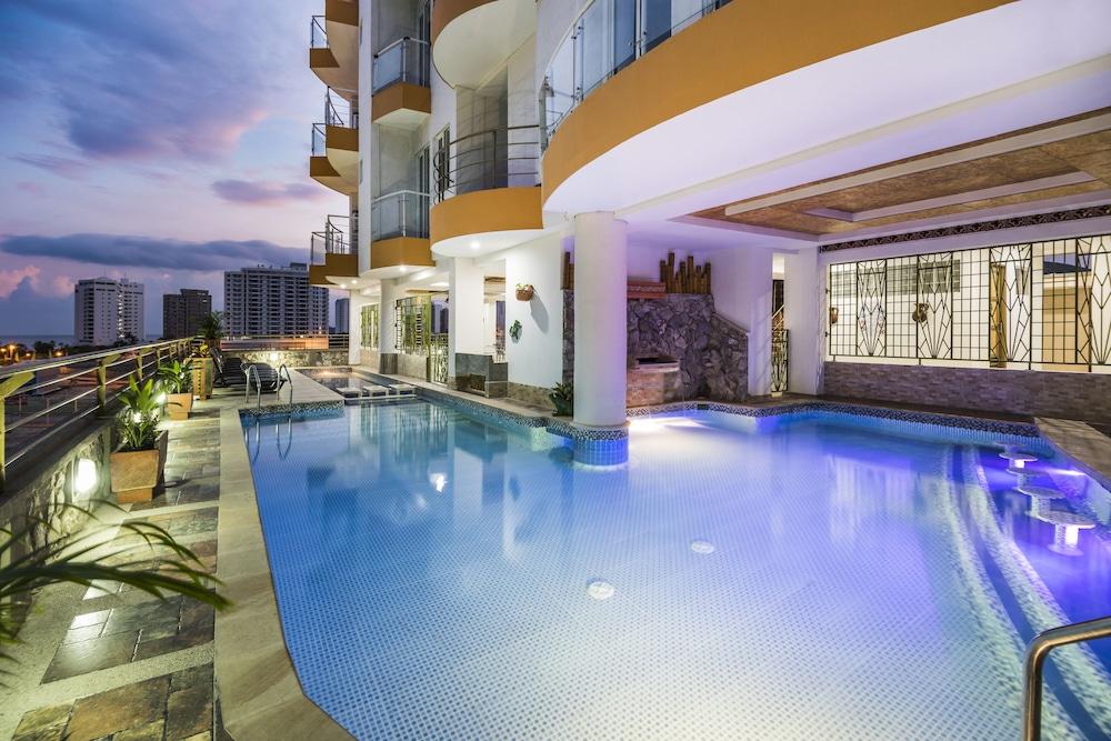 تيراساس ايرونا ترافيلرز أبارتامنتوس إي سويتس الصورة الأساسية