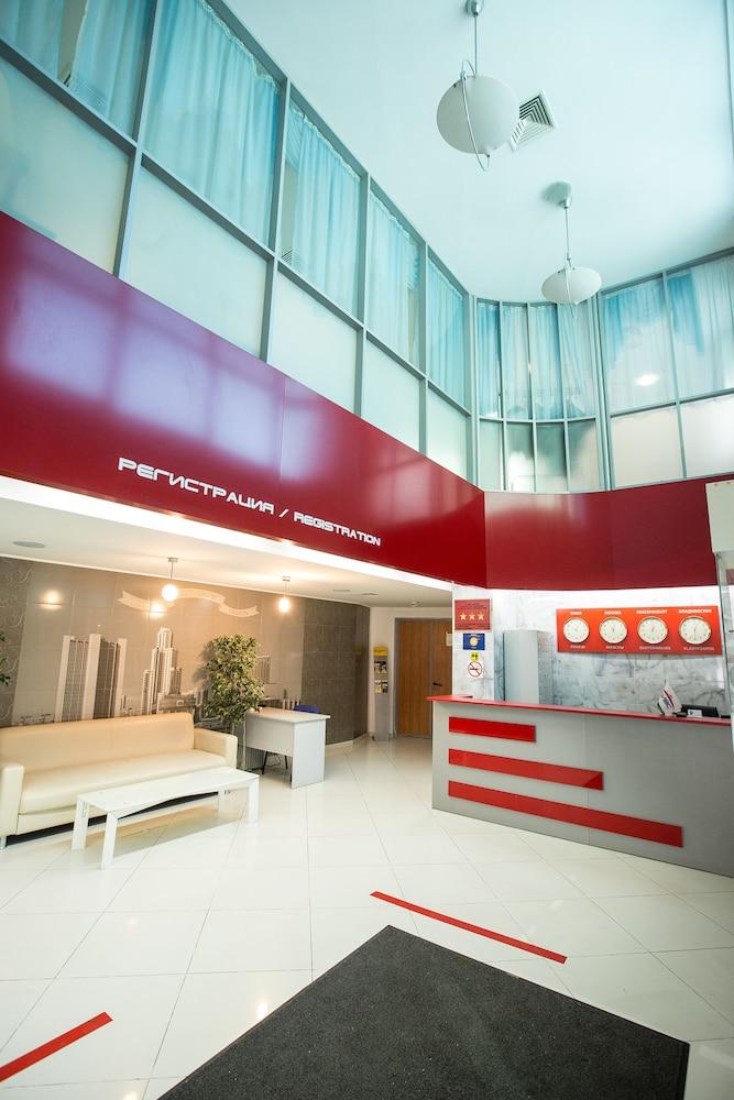 Divs Hotel Reception