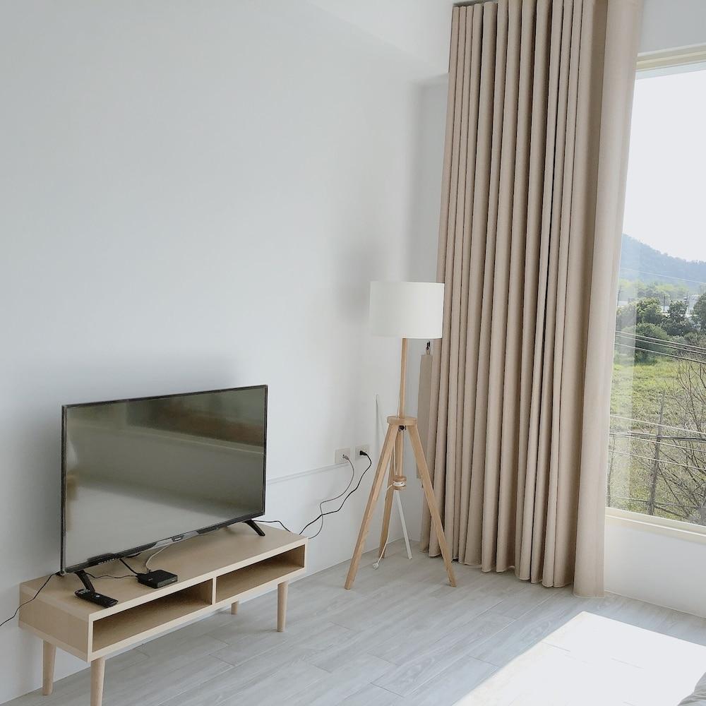 Ruan Duo Xiao Qiu Room