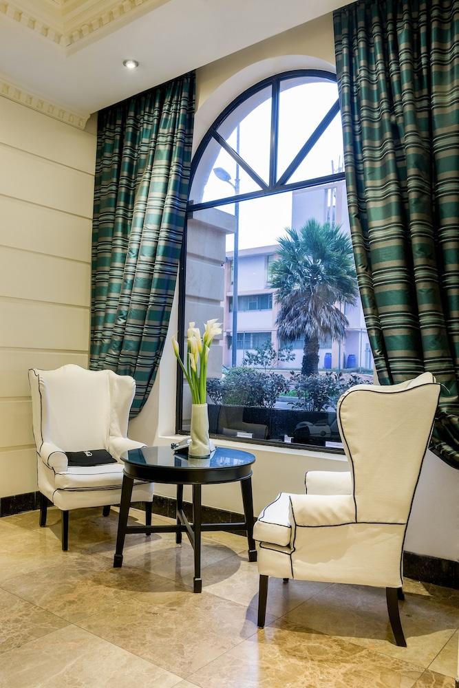 Hotel Dann Carlton Quito Lobby