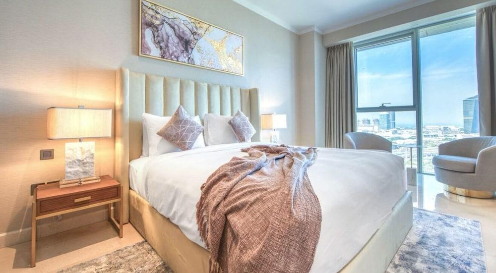 شقة في تاج ريزيدنسيز من 3 غرف نوم بأبراج بحيرات جميرا غرفة