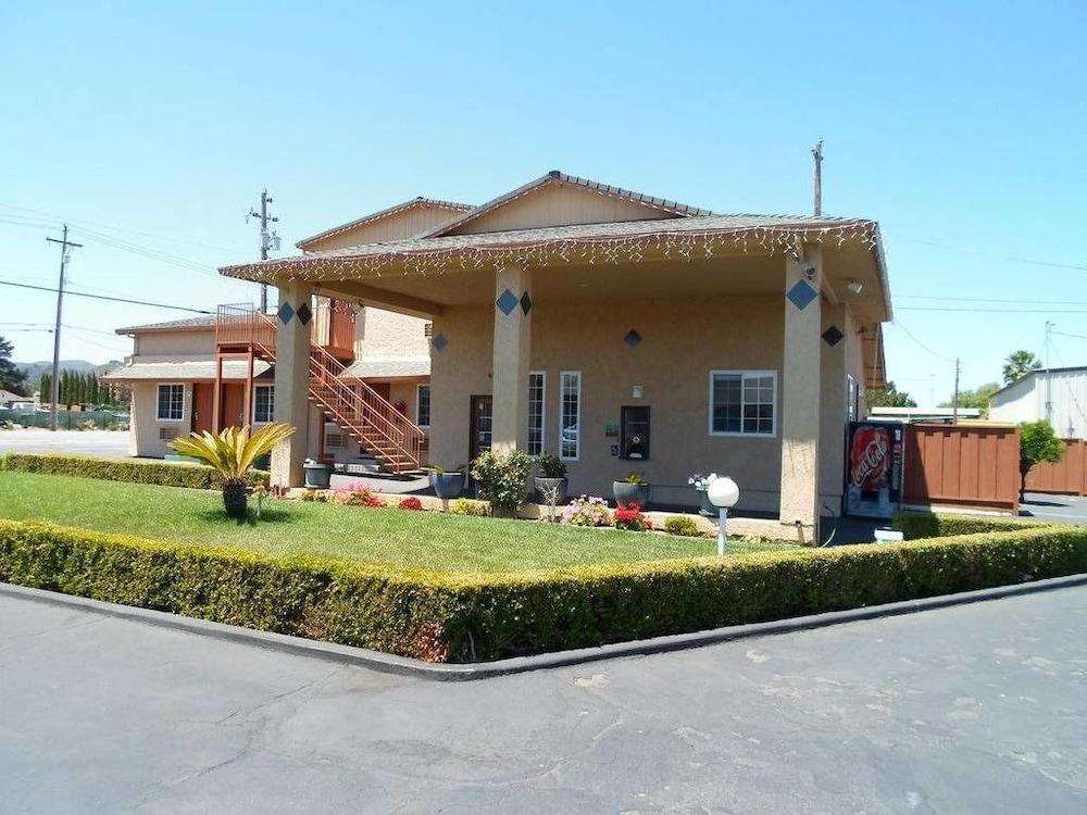 إيكونومي إن مورجان هيل