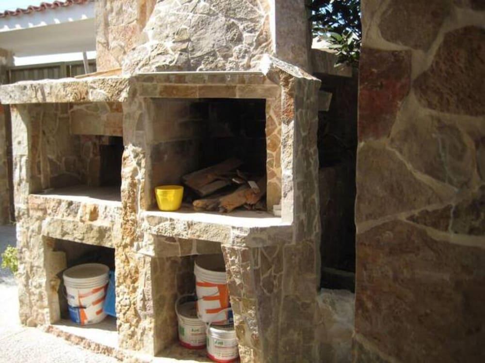 سبياجيابيلا فيّا إنديبندينتي أيه 30 مامنت دال ميري المنطقة الخارجية