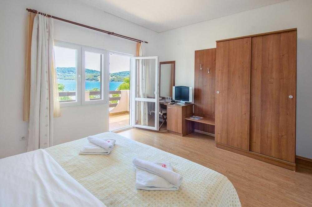 Hotel Plava Laguna