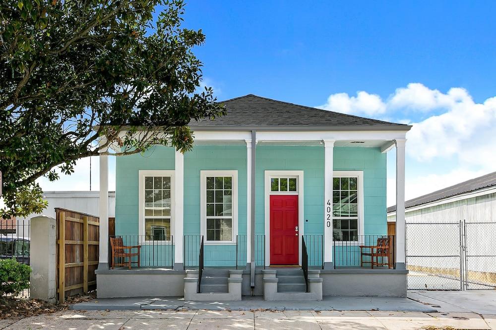 سبيشس 5 بد روم نير ماجازين ستريت آند أبتاون