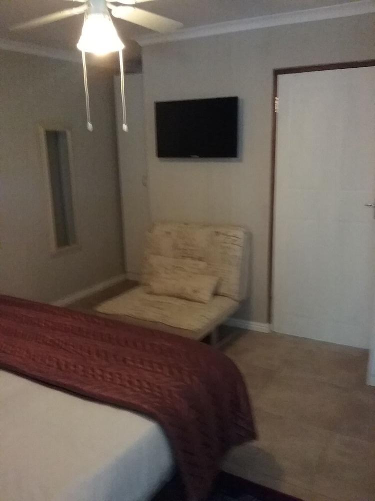 41 أون سيدار بد آند بريكفاست غرفة