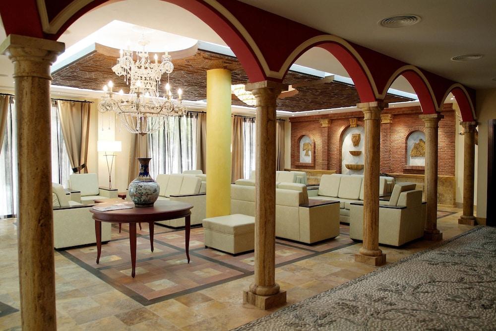 هوتل آند سبا سيرا دي كازورلا منطقة الاستقبال