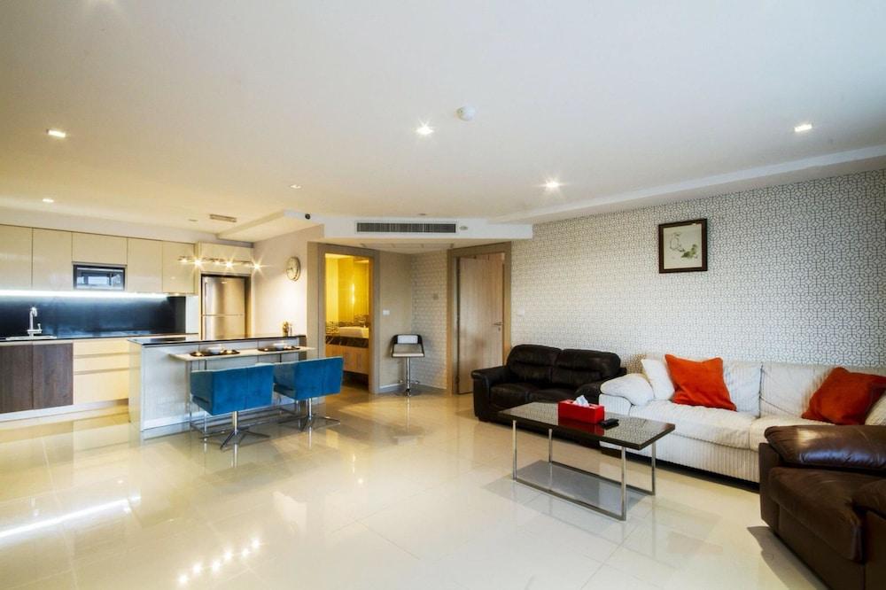 وحد نوفا العائلية بالقرب من ووكينج ستريت الصورة الأساسية