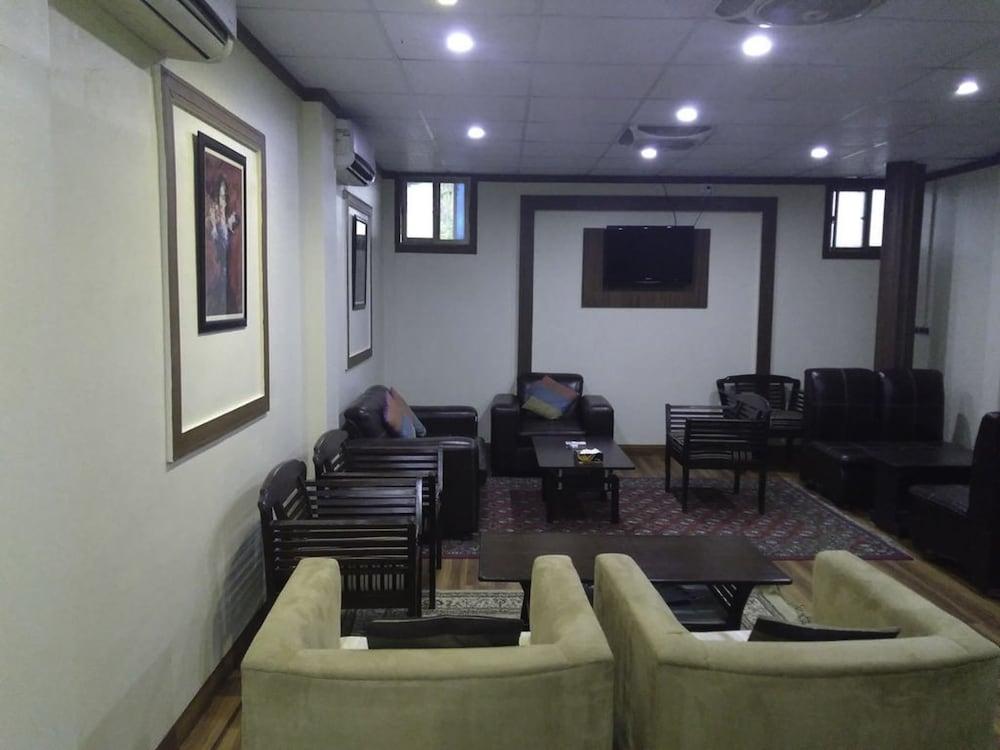 Cosy Vista Guest House Interior