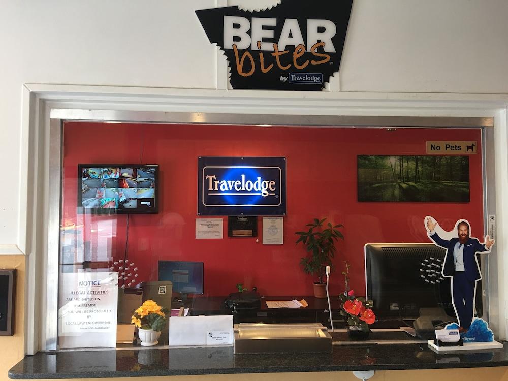 ترافلودج باي ويندام باي شور لونج آيلاند منطقة الاستقبال