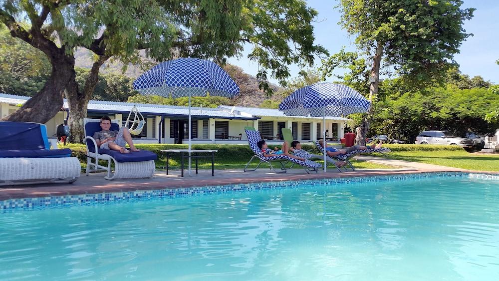 Tranquilo Resorts Capemaclear Outdoor Pool