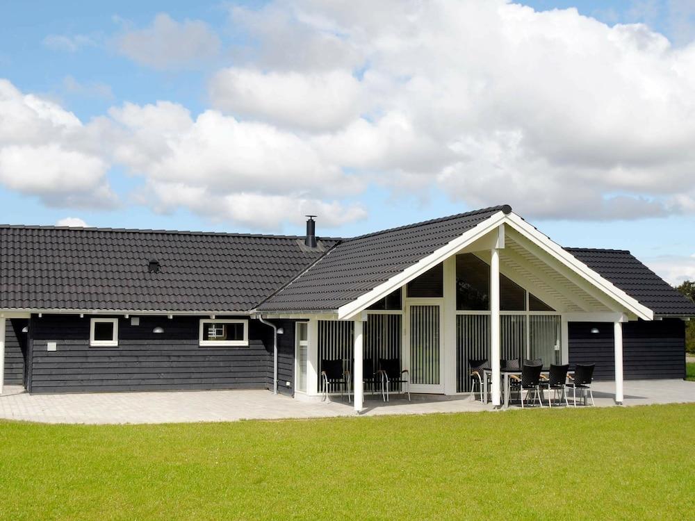 Peaceful Holiday Home in Hemmet Denmark With Fireplace