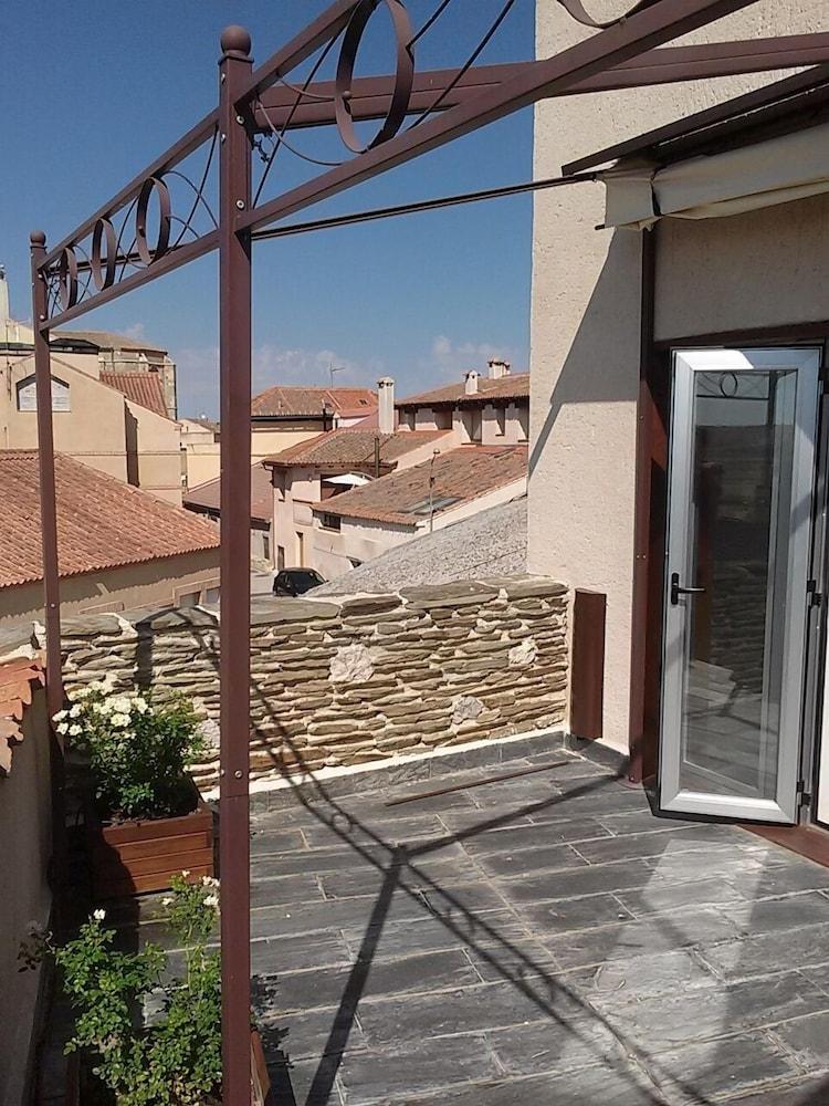 Rincon Naif Exterior detail