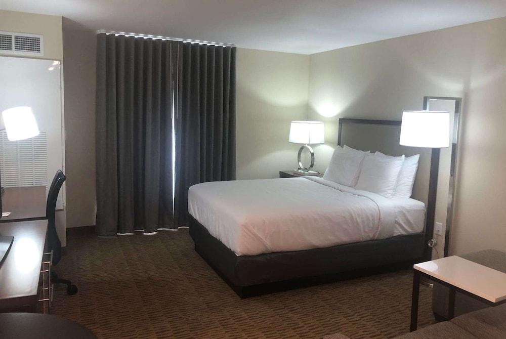 هوثورن إكستينديد ستاي باي ويندام موناهانز غرفة